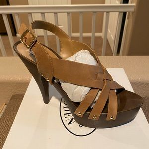 Steven Madden P-Desi sandal